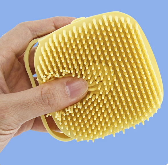 Silicone Pet Bath & Massage Gloves for Dogs and Cats.