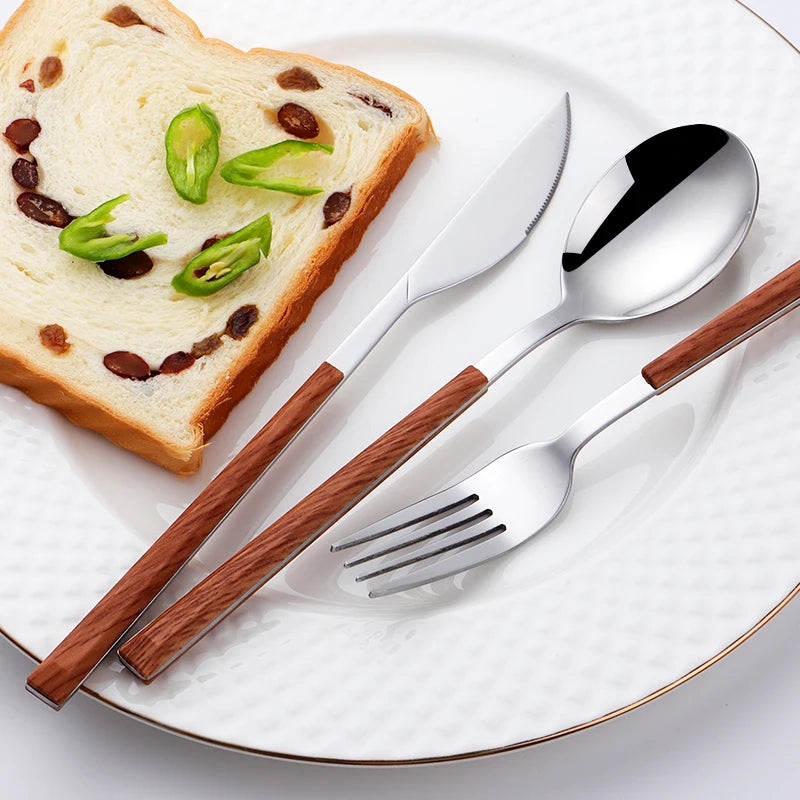 16-Piece Wooden Cutlery Set - Korean Style