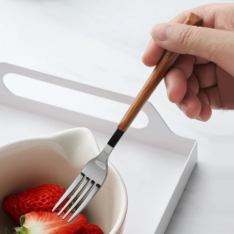 16-Piece Wooden Cutlery Set - Korean Style