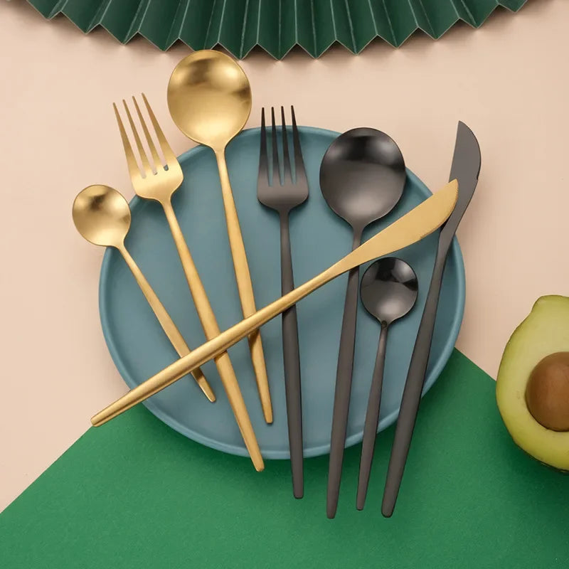 Matte Gold Stainless Steel Cutlery Set: 30-Piece Dinnerware Ensemble