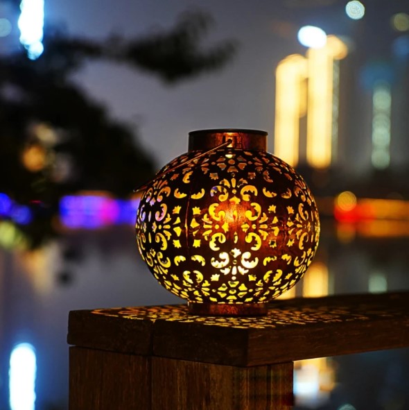 Antique Round Hanging Solar Lights Garden Retro Decor Yard Tree Outdoor Decorative Hollow Solar Lantern For Garden Camping Light